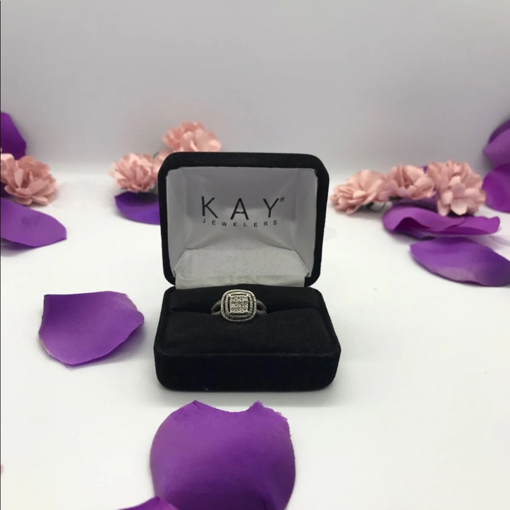 Promise ring